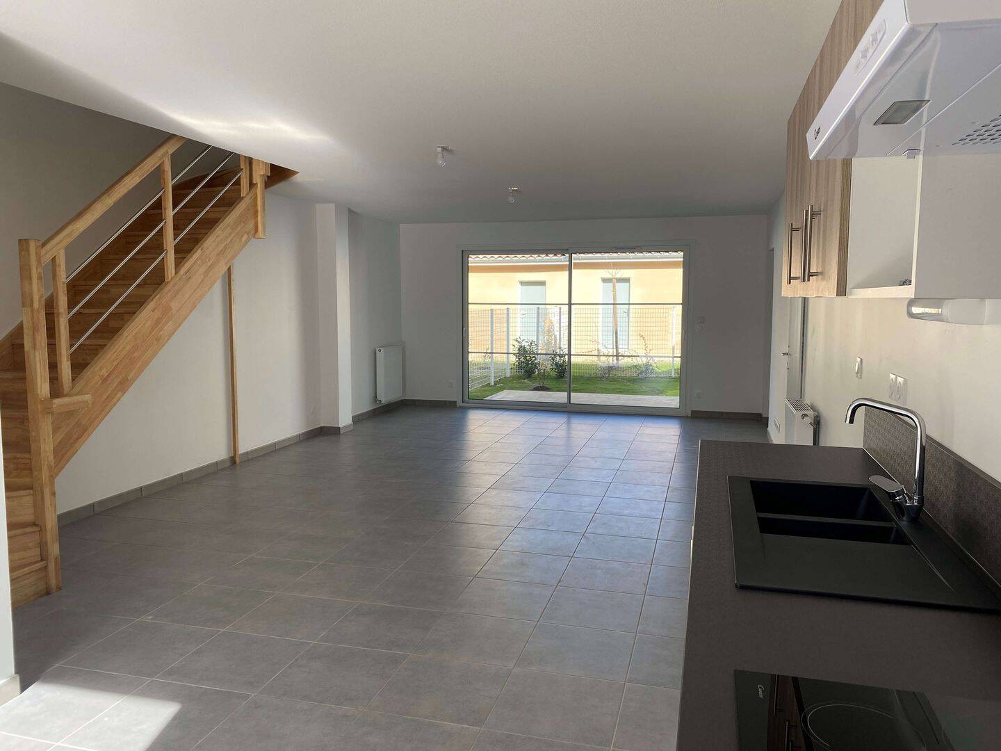 Maison 5 pièces 106 m² · à Saint-Jory · 105,9 m² · 1 177 €