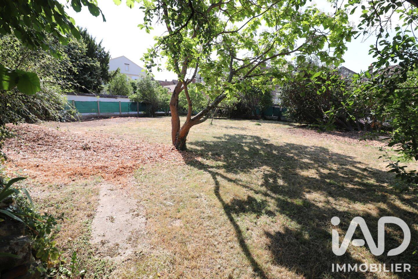 Terrain de 591 m² à Héricy - photo 2