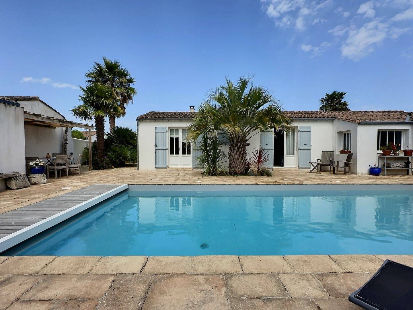 Maison 7 pièces 146 m² · à Loix · 146 m² · 1 747 200 €