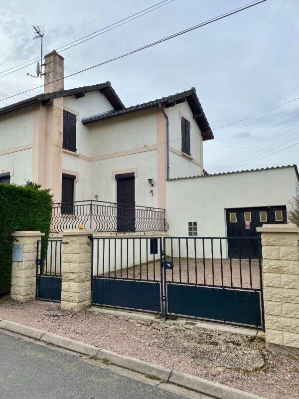 Maison 5 pièces 118 m² · à Saint-Vallier · 118 m² · 89 900 €