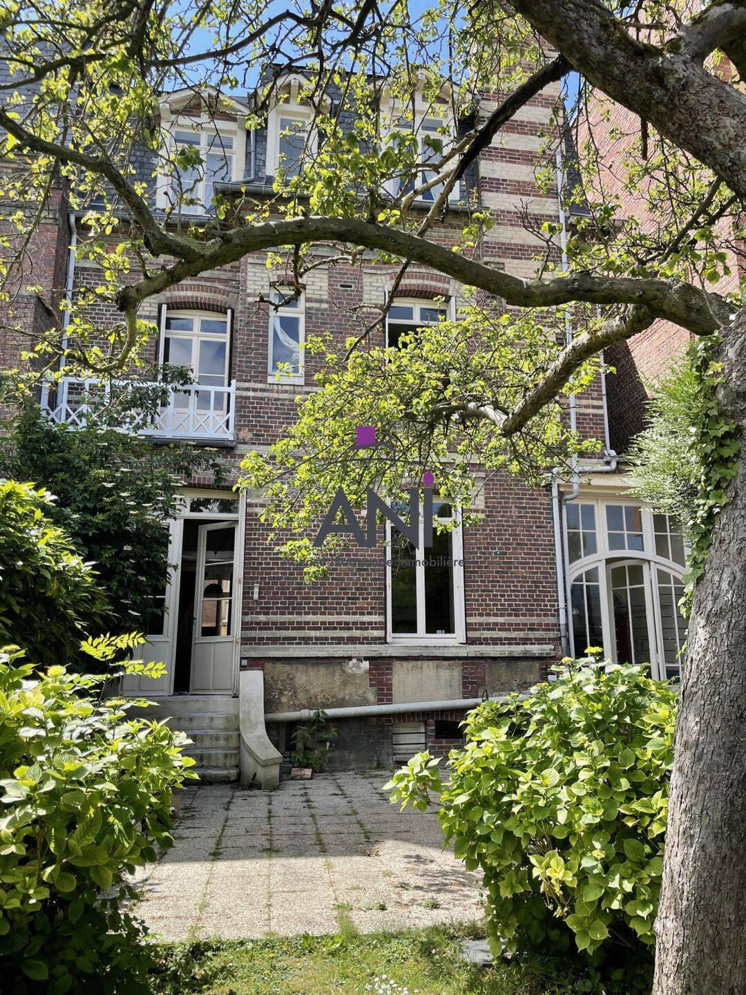 Maison 12 pièces 303 m² · à Dieppe · 302,6 m² · 625 000 €