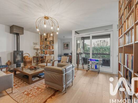 Appartement à vendre 555 000 € 3 pièces 2 chambres 101 m² 2 étages Moëns Prévessin-Moëns 01280