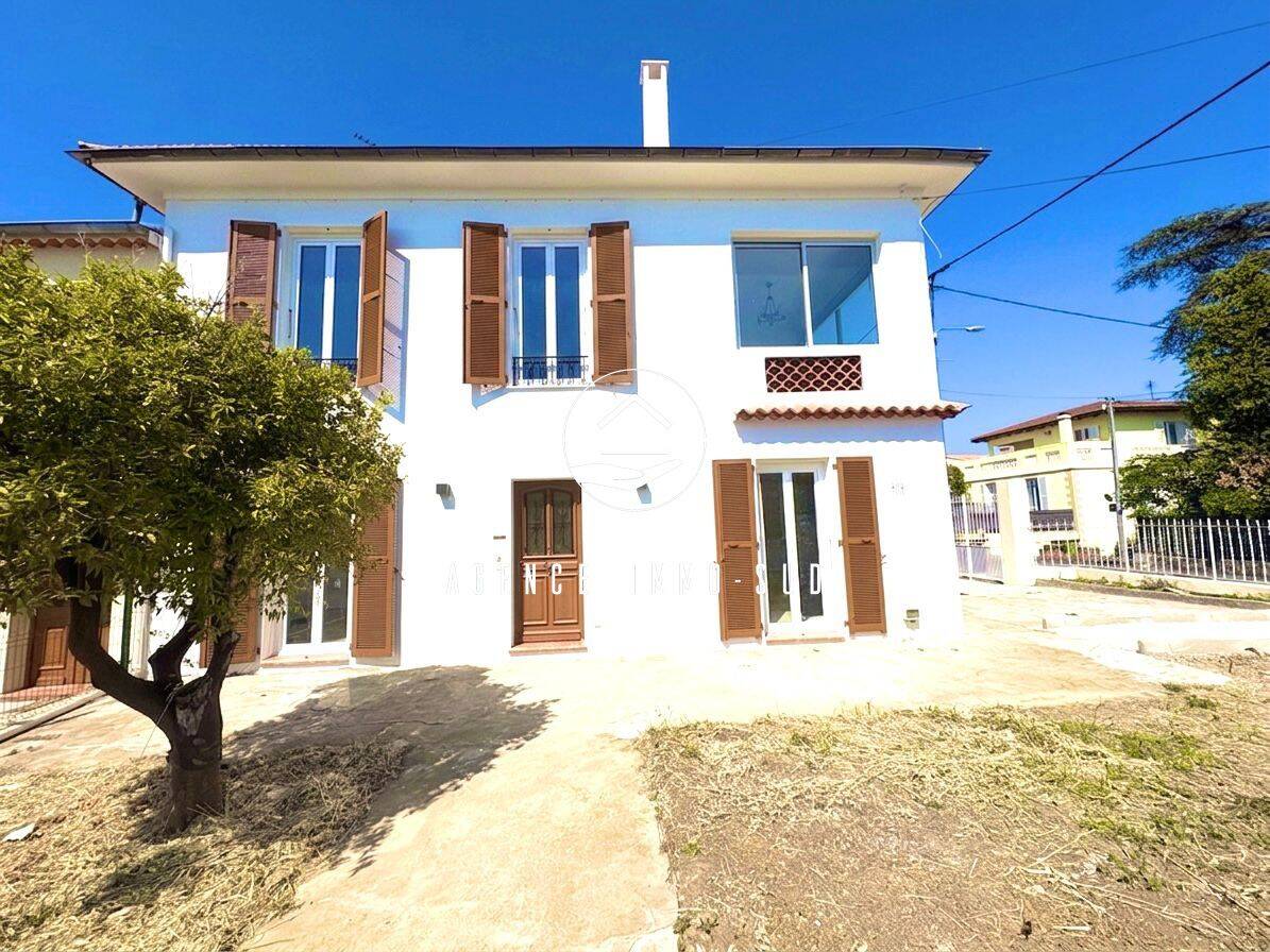 Maison 4 pièces 132 m² · à Cagnes-sur-Mer · 131,7 m² · 580 000 €
