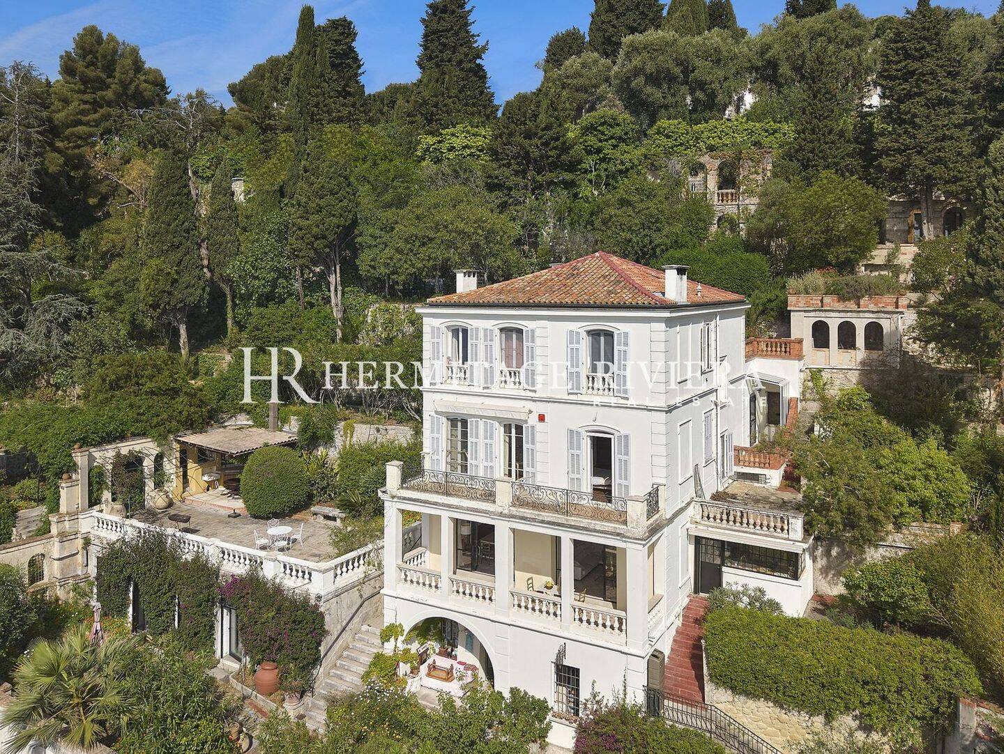 Maison 9 pièces 260 m² · à Menton · 260 m² · 4 326 000 €