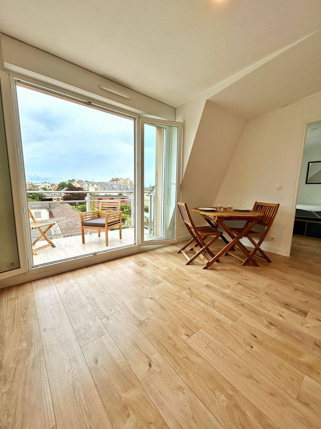 Appartement 2 pièces 34 m² · à Luc-sur-Mer · 34 m² · 650 €/mois