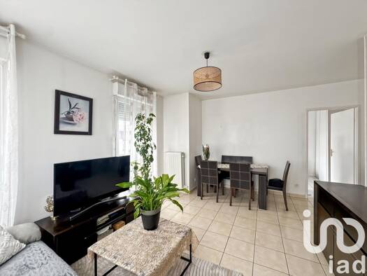 Appartement à vendre 322 000 € 4 pièces 3 chambres 70,1 m² Étage 4/5 Noyer Doré-Pajeaud-Fontaine Michalon Antony 92160