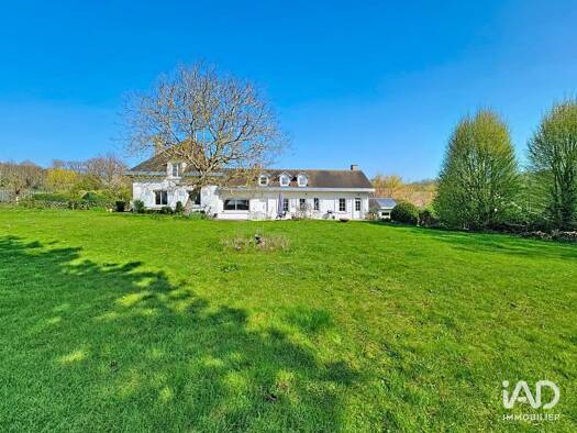 Maison à vendre 599 000 € 8 pièces 4 chambres 235 m² 2 800 m² de terrain Saint-Martin-des-Champs 78790