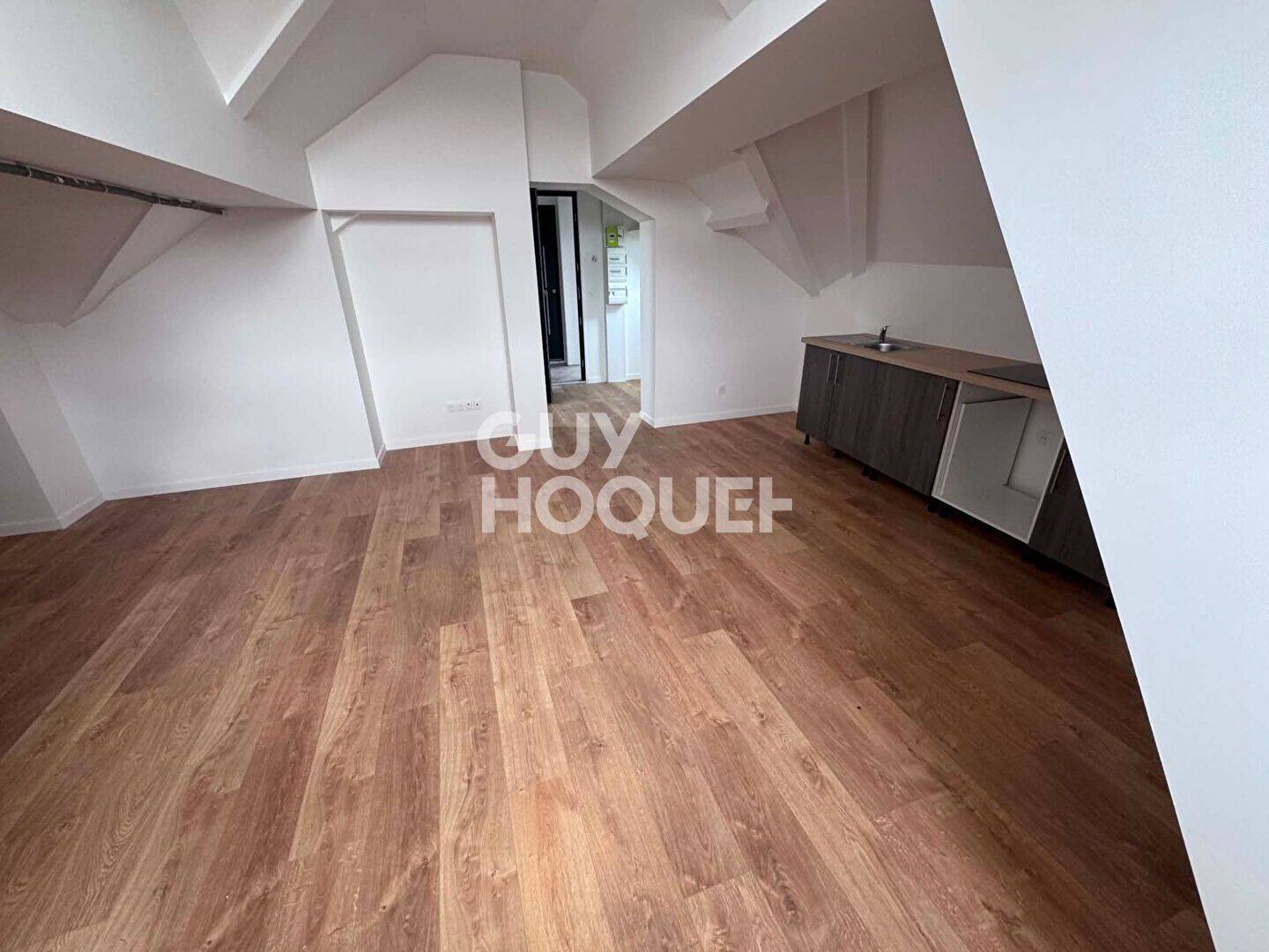 Appartement 1 pièce 28 m² · à Laon · 28 m² · 430 €