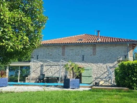 Maison à vendre 259 000 € 5 pièces 3 chambres 133 m² 5 059 m² de terrain Montalzat 82270