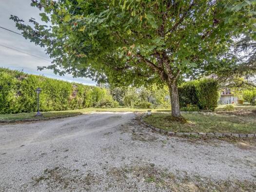 Maison à vendre 445 000 € 7 pièces 5 chambres 145 m² 2 033 m² de terrain Messigny-et-Vantoux 21380