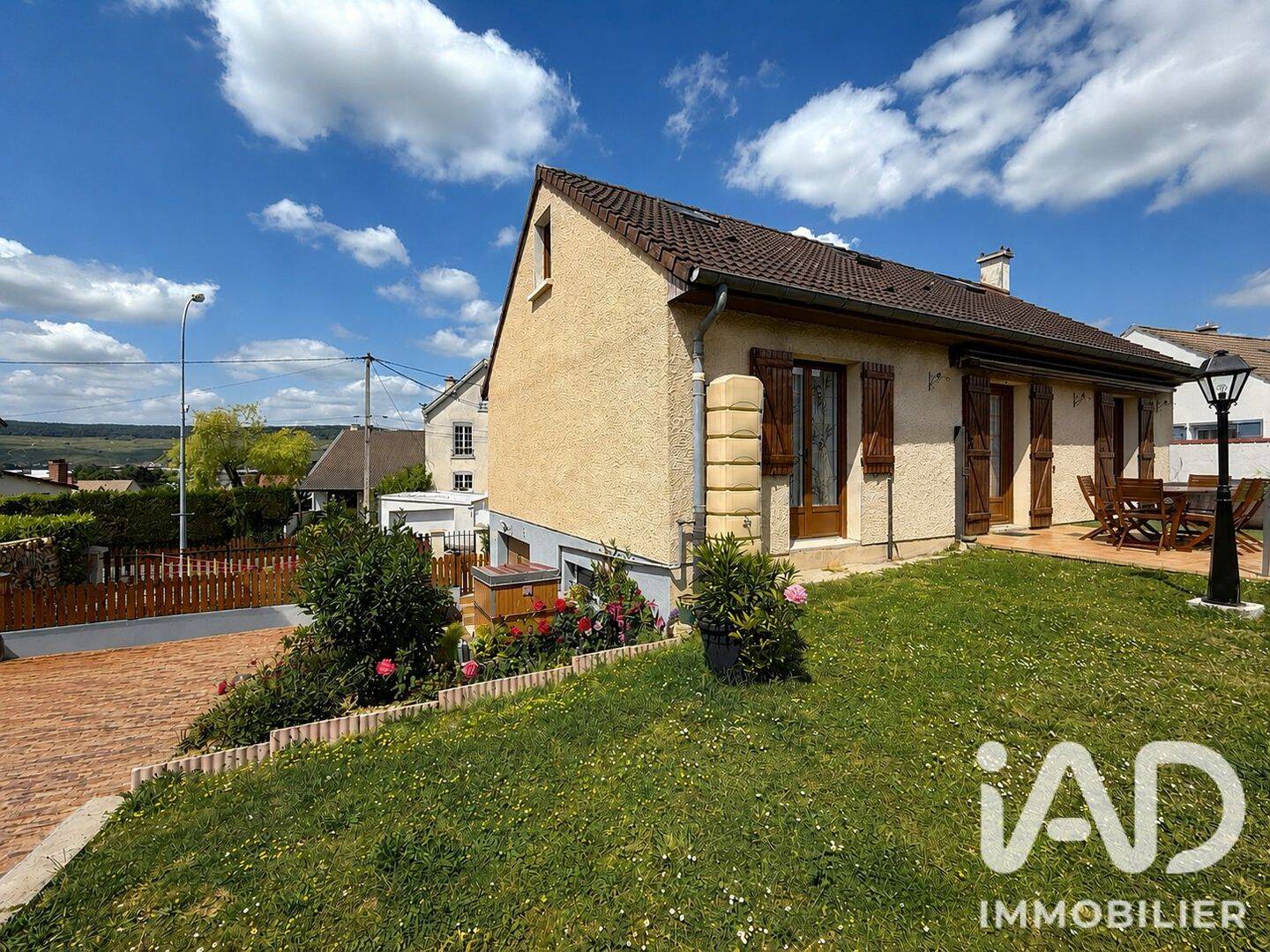 Maison 5 pièces 126 m² · à Mardeuil · 126 m² · 250 000 €