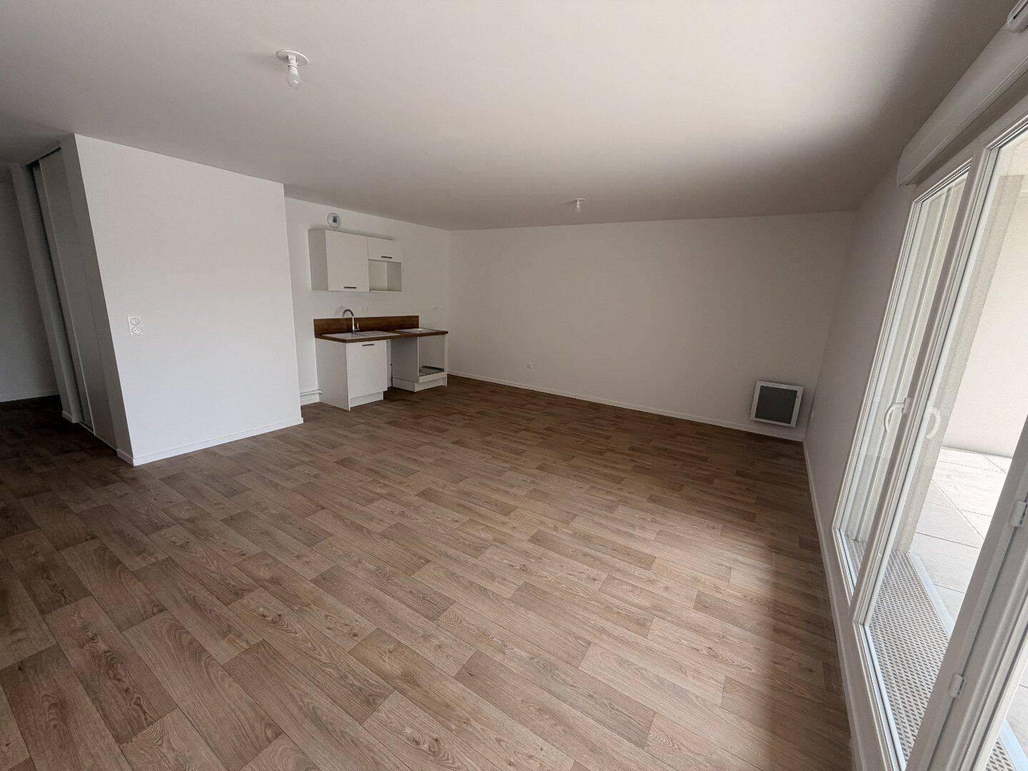 Appartement 3 pièces 71 m² · à Petit-Couronne · 71 m² · 846 €