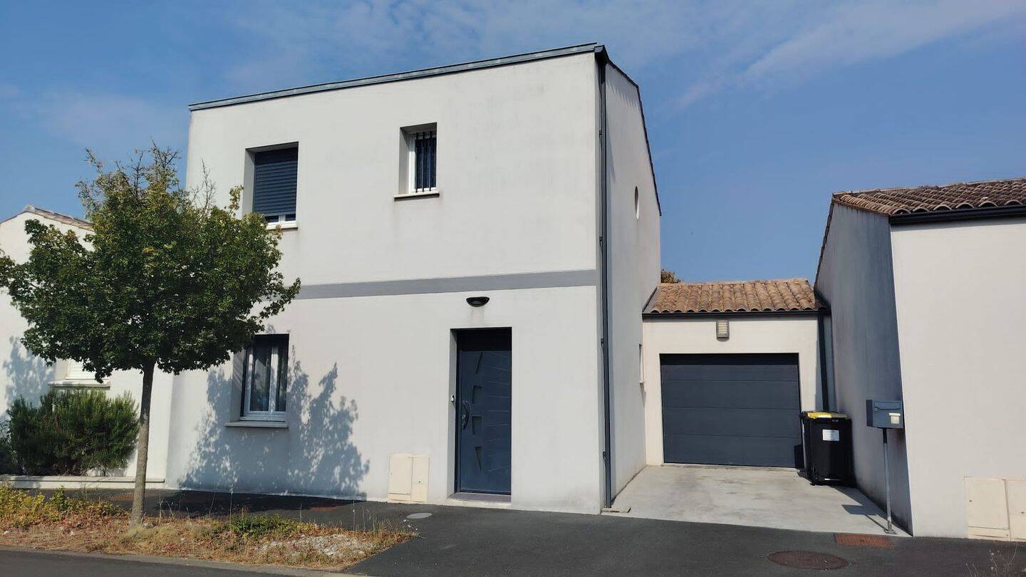 Maison 5 pièces 89 m² · à Saint-Xandre · 89 m² · 320 000 €