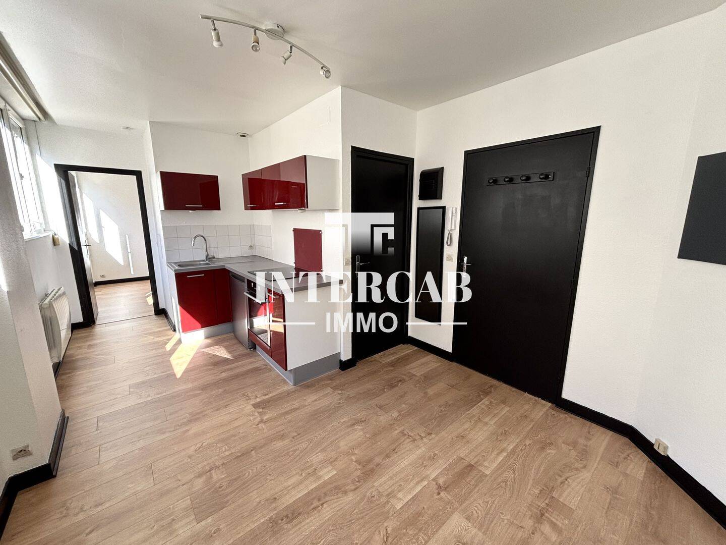 Appartement 2 pièces 28 m² · à Reims · 27,5 m² · 550 €