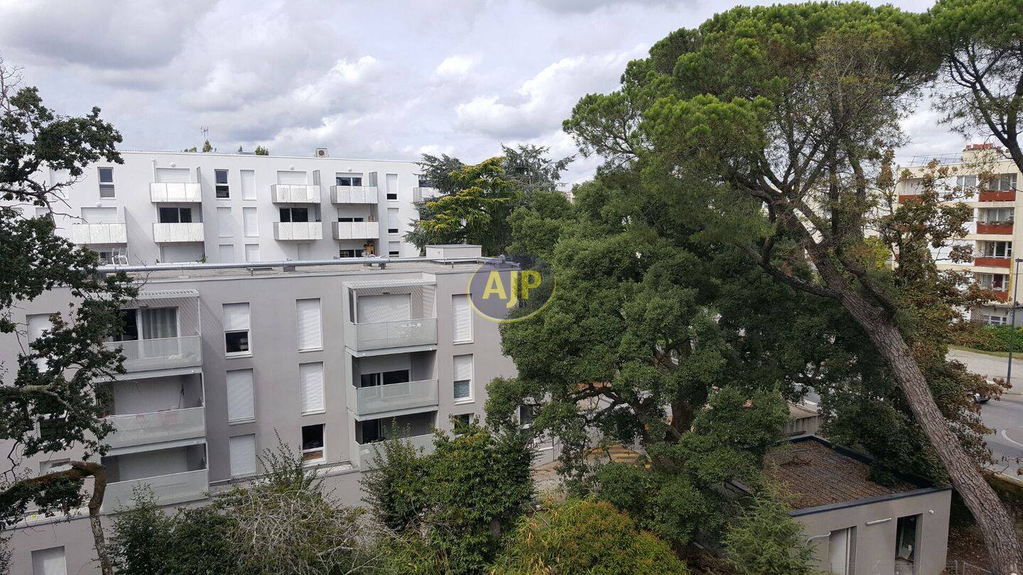 Appartement 1 pièce 30 m² · à Nantes · 29,9 m² · 475 €/mois