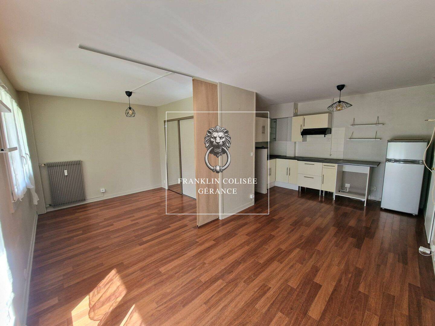 Appartement 1 pièce 33 m² · à Versailles · 32,6 m² · 950 €/mois