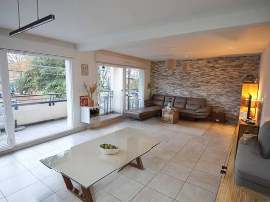 Appartement à vendre 224 000 € 4 pièces 3 chambres 85,3 m² Étage 1/3 Rombas 57120