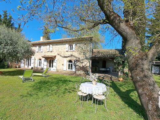 Maison à vendre 588 000 € 5 pièces 4 chambres 198 m² 1 670 m² de terrain Valaurie 26230