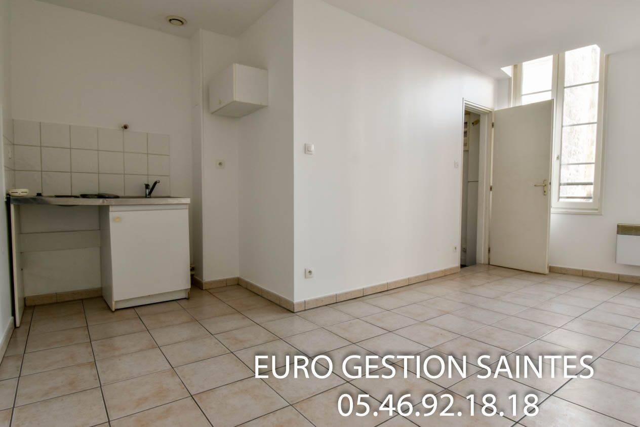 Appartement 2 pièces 32 m² · à Saintes · 31,6 m² · 426 €