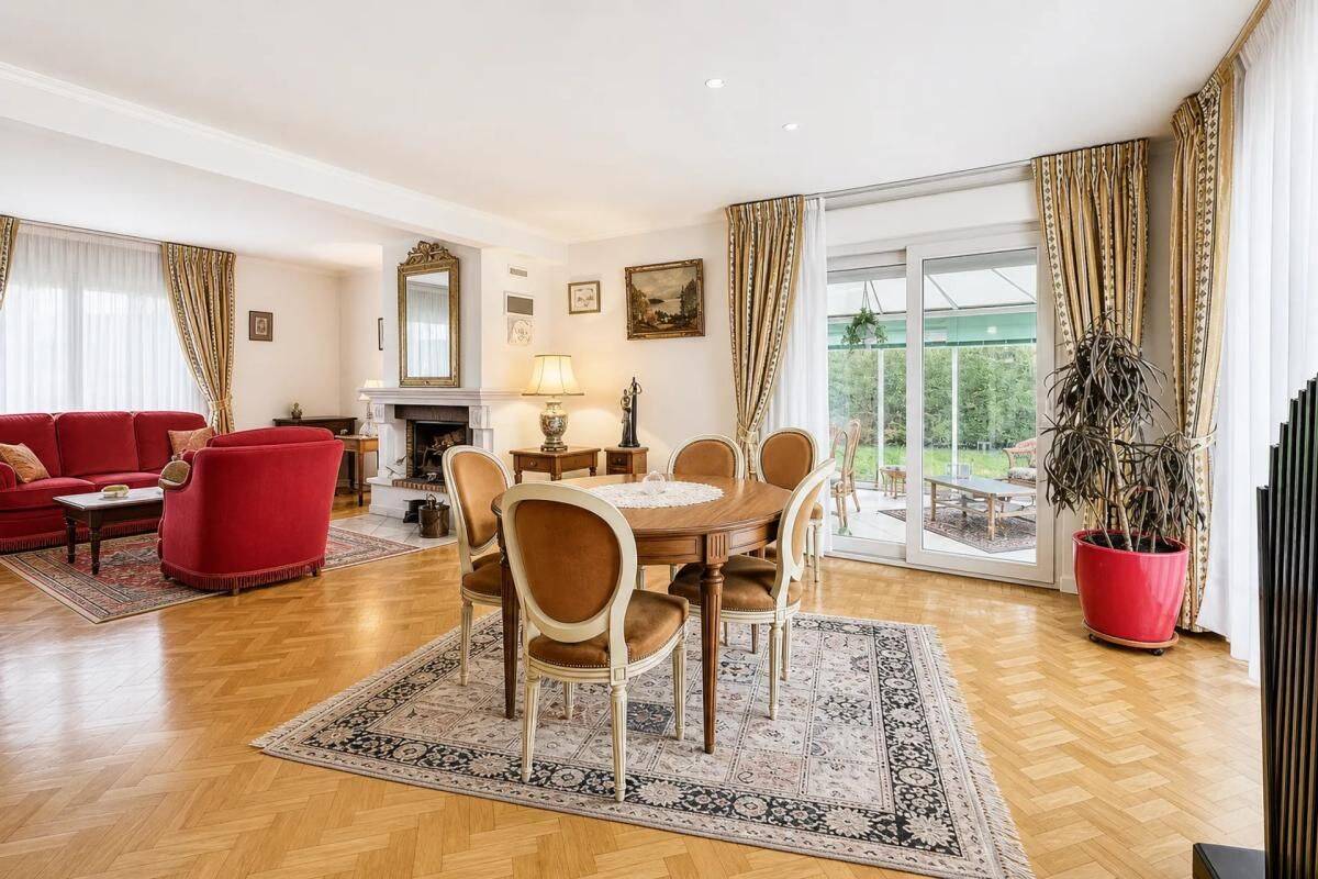 Maison 5 pièces 165 m² · à Maillot · 165 m² · 269 800 €