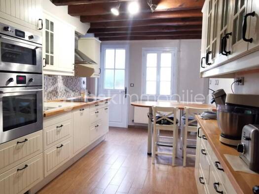 Maison à vendre 249 000 € 6 pièces 4 chambres 113 m² 1 244 m² de terrain Auneuil 60390