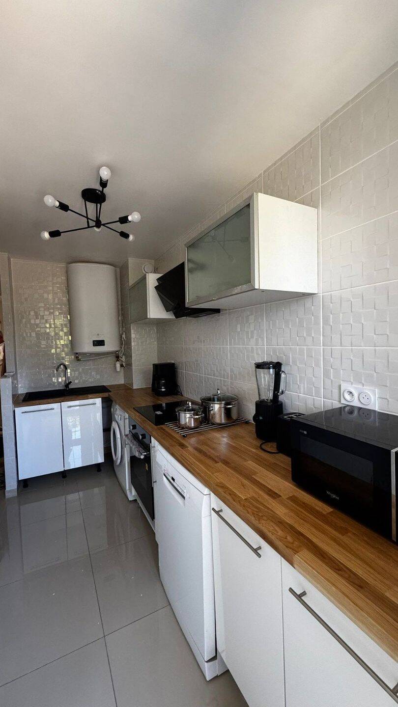 Appartement 3 pièces 57 m² · à Nîmes · 57 m² · 480 €/mois
