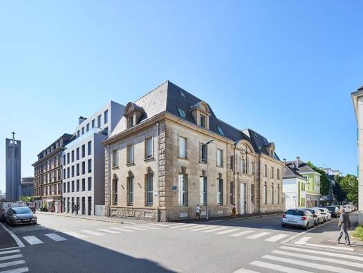 Loft à vendre - neuf 399 000 € 3 pièces 2 chambres 73 m² dès le 31/03/2026 Centre Ville Lorient 56100