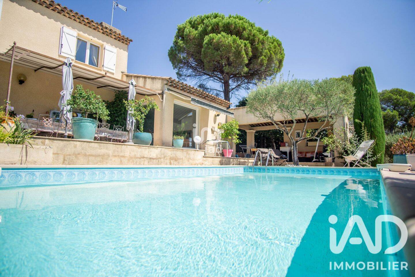 Maison 7 pièces 161 m² · à Puget-sur-Argens · 161 m² · 669 000 €