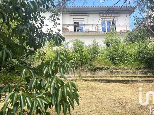 Maison de ville à vendre 195 000 € 6 pièces 5 chambres 130,3 m² 861 m² de terrain Est Bon-Encontre 47240