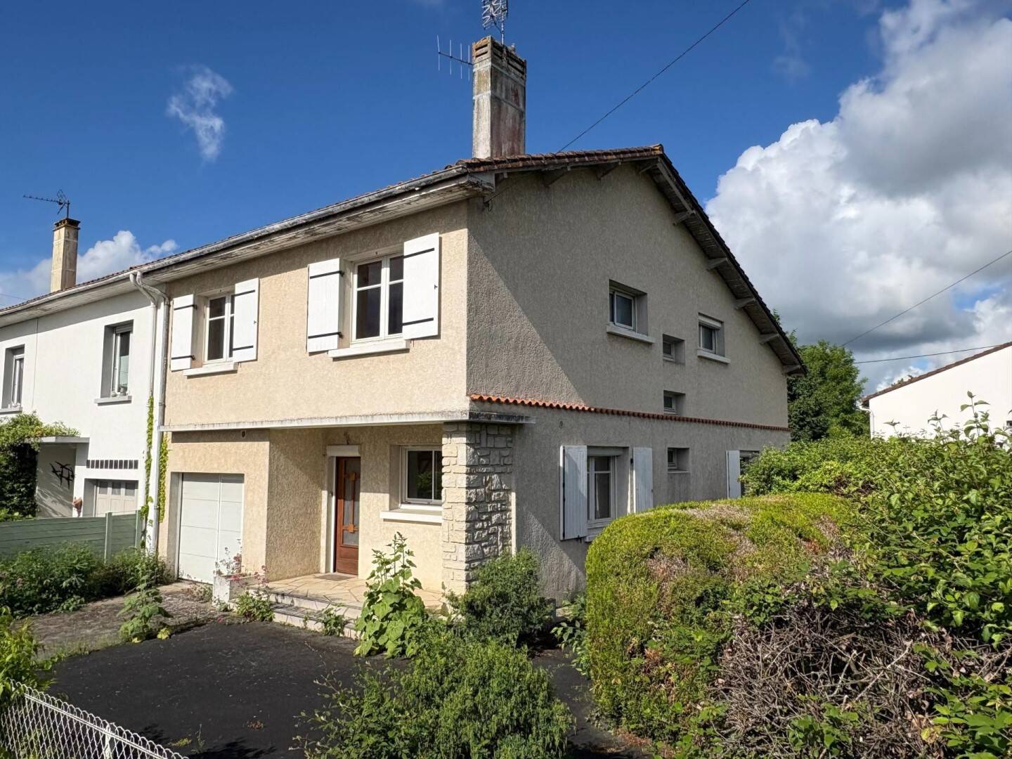 Maison 4 pièces 140 m² · à Saintes · 140 m² · 174 500 €