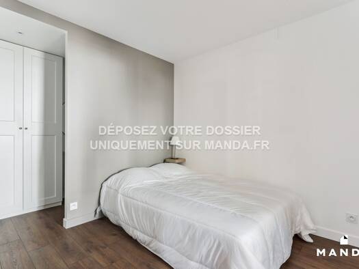 Studio à louer 659 € 5 pièces 4 chambres 1er étage Descartes Champs-sur-Marne 77420