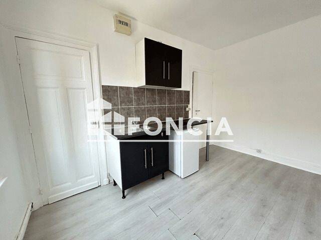 Appartement 1 pièce 18 m² · à Amiens · 18,3 m² · 489 €/mois