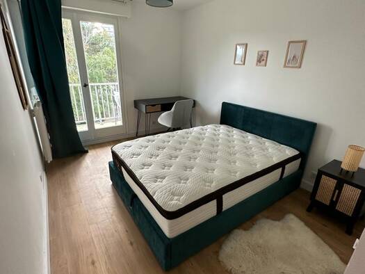 Colocation à louer 515 € 10 m² Étage -3/3 disponible dès maintenant Aguado Évry-Courcouronnes 91000