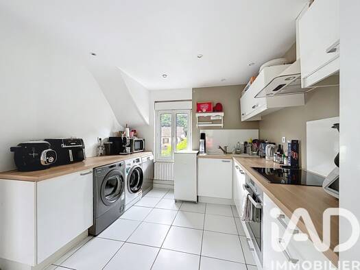 Maison à vendre 157 000 € 5 pièces 2 chambres 84 m² 10 677 m² de terrain Mesliers Mont Duve Elbeuf 76500