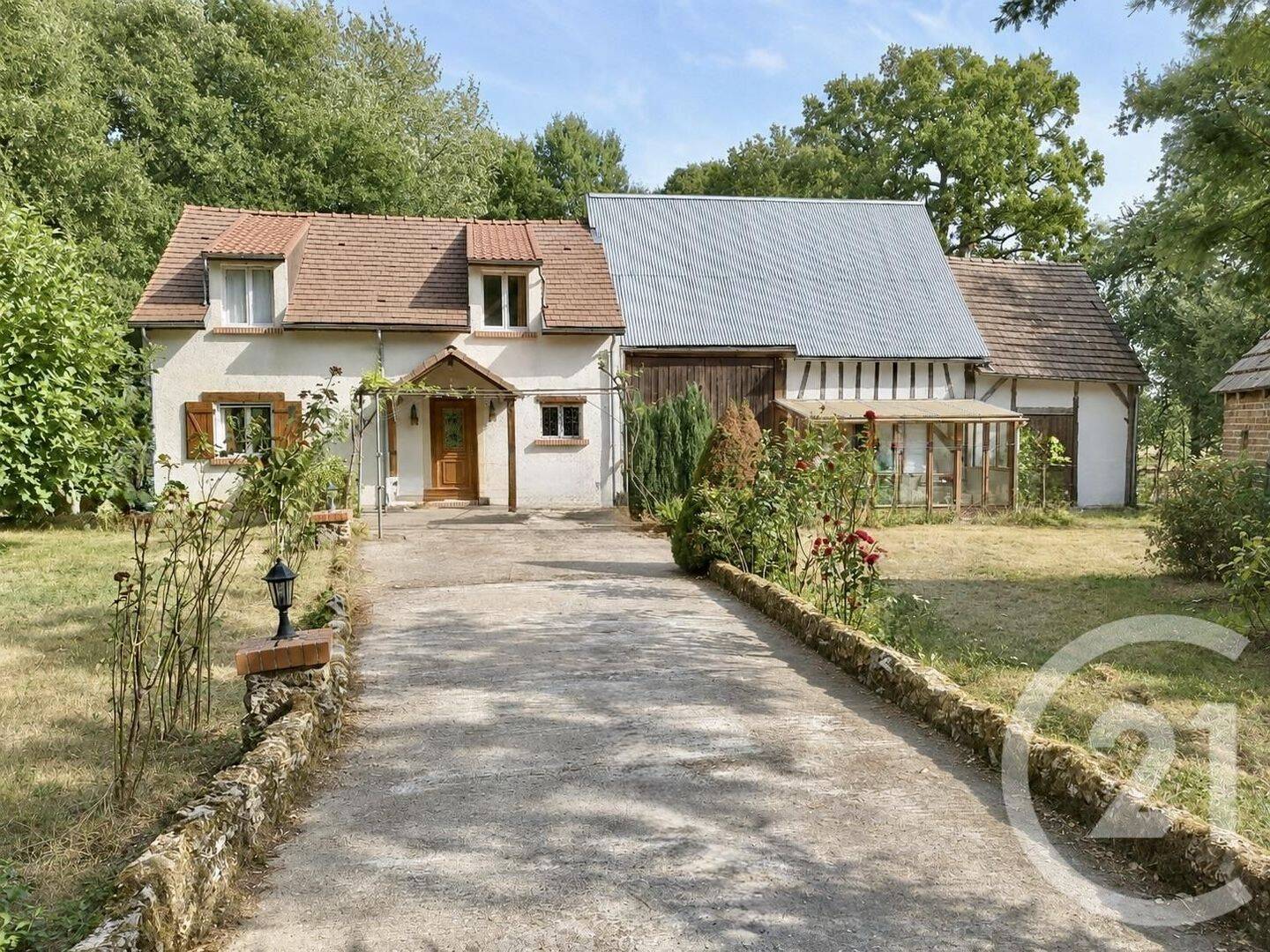 Maison 6 pièces 117 m² · à Commune Nouvelle d'Arrou · 116,7 m² · 178 000 €