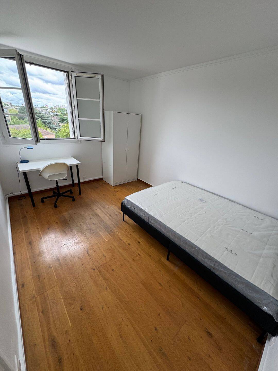 Appartement 5 pièces 78 m² · à Créteil · 78 m² · 625 €/mois