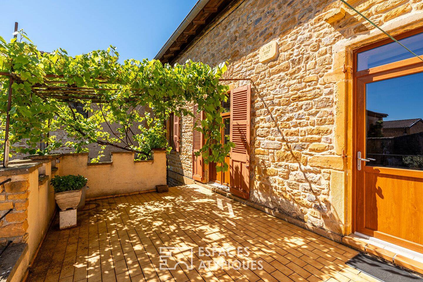 Maison 6 pièces 128 m² · à Theizé · 128 m² · 335 000 €