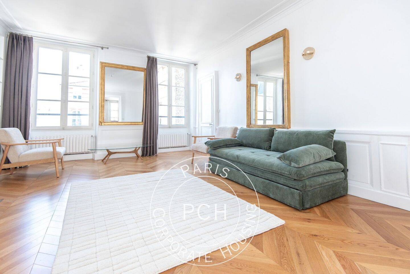 Appartement 4 pièces 116 m² · à Paris 1er Arrondissement · 116,4 m² · 3 900 €
