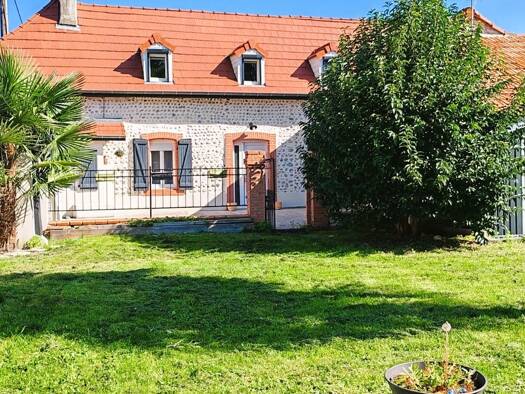 Maison à vendre 224 000 € 6 pièces 3 chambres 112 m² 368 m² de terrain Ouest Aureilhan 65800