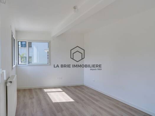 Appartement à vendre - neuf 225 000 € 2 pièces 1 chambre 53 m² Rubelles 77950