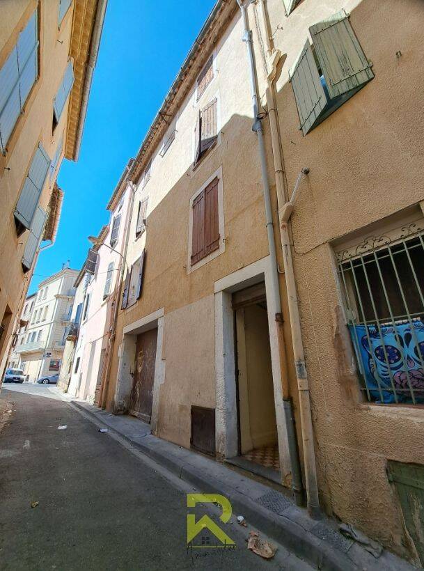 Maison 9 pièces 130 m² · à Narbonne · 130 m² · 140 000 €