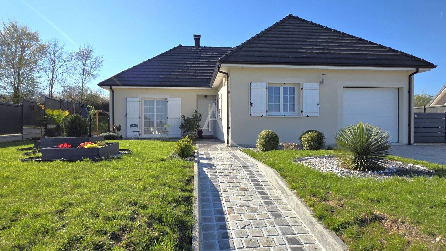 Maison 5 pièces 96 m² · à Gisors · 96 m² · 300 000 €