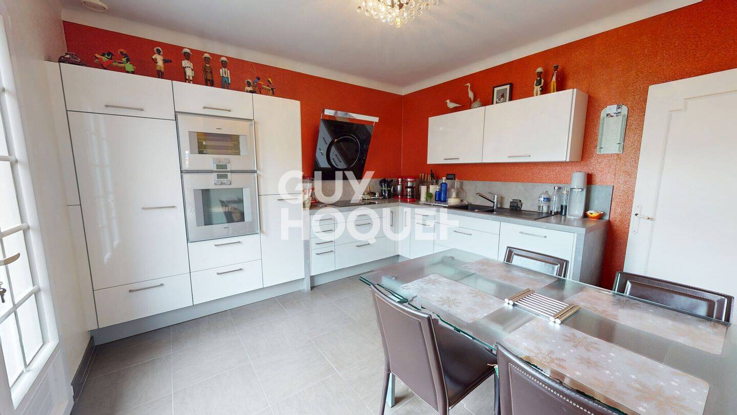 Maison 6 pièces 141 m² · à Basse-Goulaine · 140,6 m² · 420 000 €