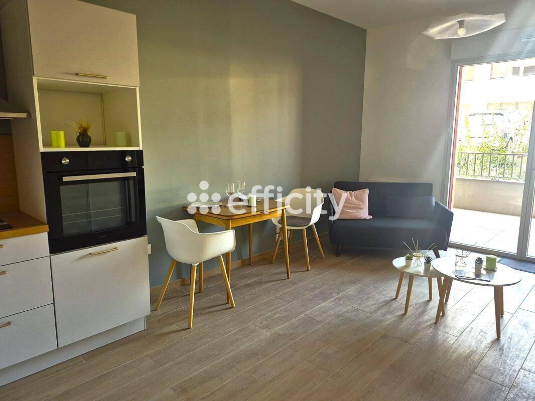 3 pièces 56 m² · à Tassin-la-Demi-Lune · 56 m² · 1 000 €