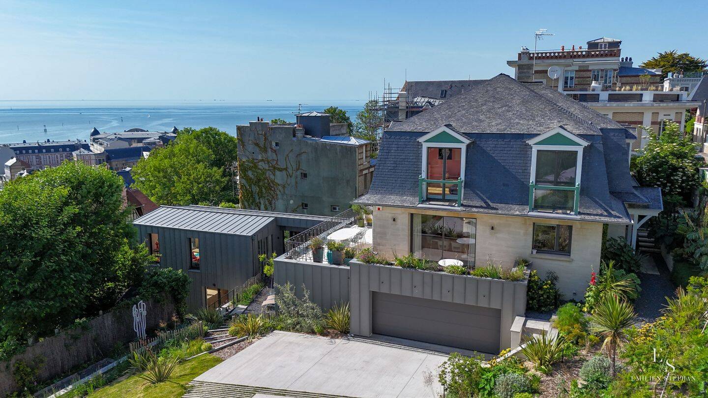 Maison 9 pièces 330 m² · à Trouville-sur-Mer · 330 m² · 2 990 000 €