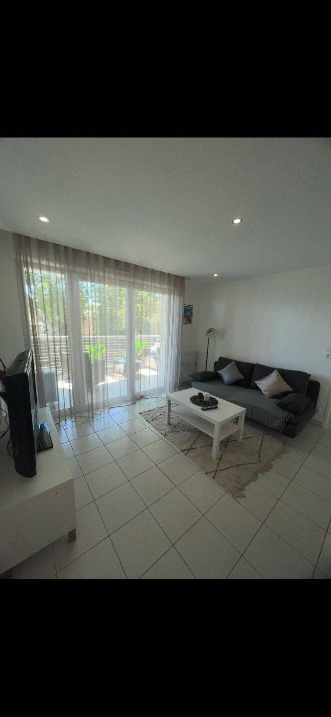 Appartement 2 pièces 40 m² · à Marseille 14ème Arrondissement · 40 m² · 810 €/mois