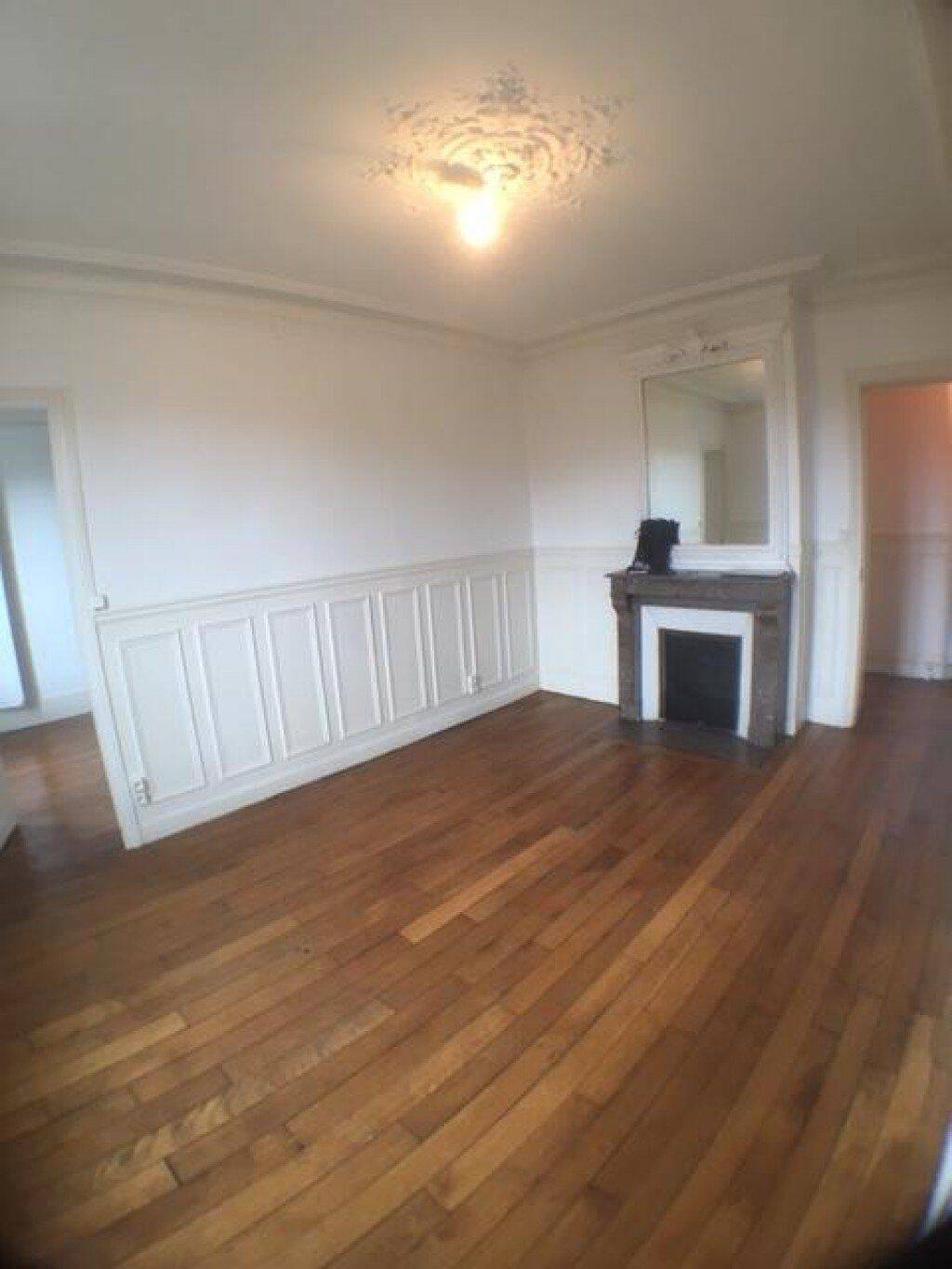 Appartement 3 pièces 56 m² · à Paris 12ème Arrondissement · 55,8 m² · 1 703 €