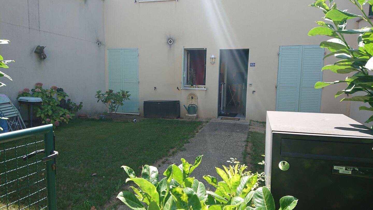 Appartement 2 pièces 48 m² · à Bron · 48 m² · 190 000 €