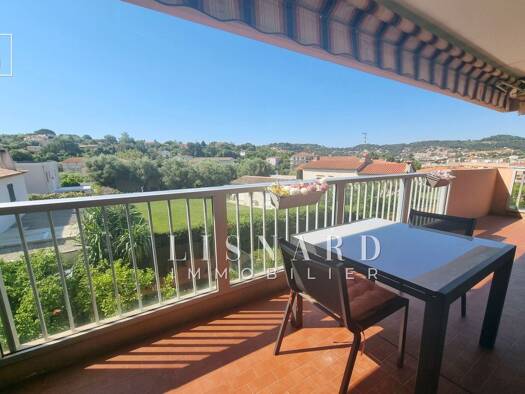 Appartement à vendre 299 000 € 3 pièces 2 chambres 62 m² 2ème étage Brusquet-Retenaou-Devens Vallauris 06220