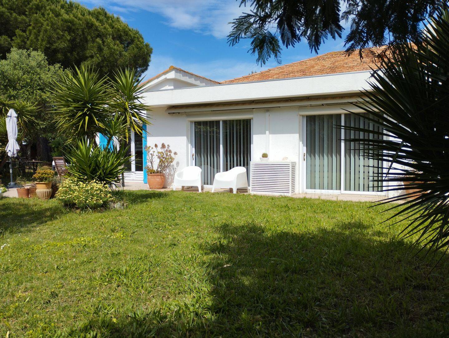 Maison 7 pièces 163 m² · à Hyères · 163 m² · 898 000 €